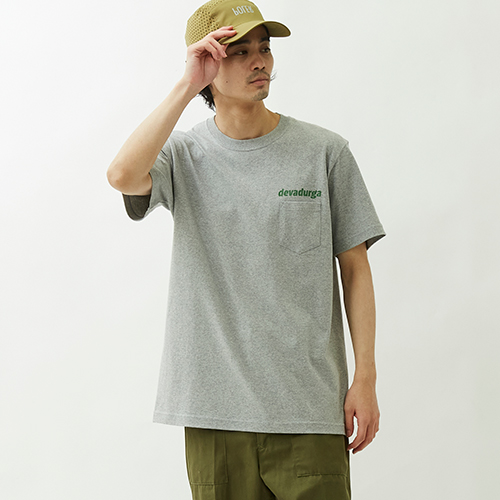 デヴァドゥルガ | LOGO PK TEE | Tシャツ | GO OUT Online