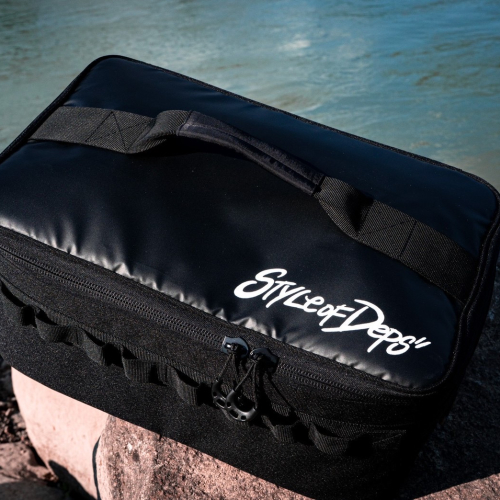 デプス | deps GEAR BAG | PCケース・その他ケース | GO OUT Online