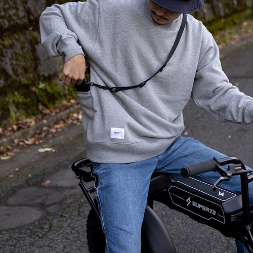 ルート | PLAY UTILITY BACK POCKET Crewneck Sweat | パーカー