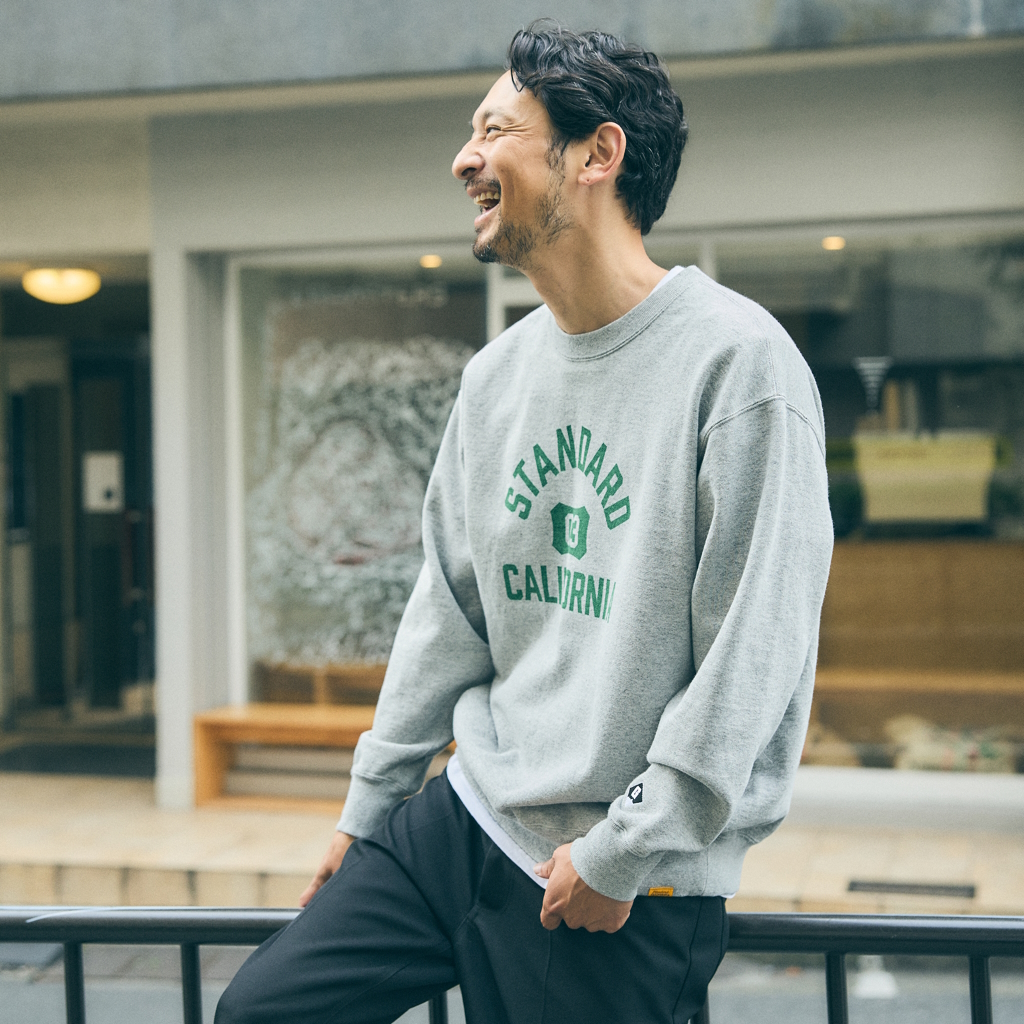 スタンダード カリフォルニア×ゴーアウト | SD US COTTON LOGO CREW SWEAT GO OUT LIMITED |  パーカー・スウェット | GO OUT Online ｜アウトドアファッション・キャンプの総合通販サイト